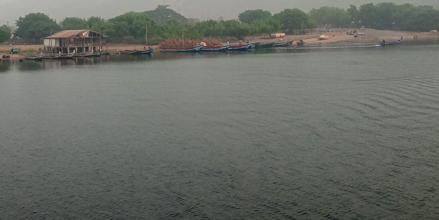 How soap, worms (earthworm) and snails are used as a bait in fishing